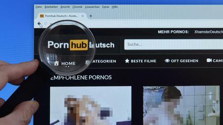 Pornografie im Internet ist nicht grundsätzlich verboten. Allerdings muss ein Altersverifikationssystem vorgelagert sein.