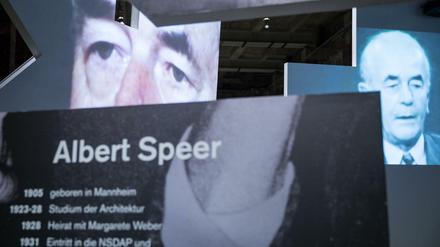 Blick in die Ausstellung.