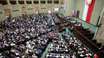 Das polnische Parlament stimmte der Abschaffung der Disziplinarkammer zu.