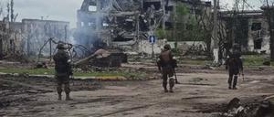 Russische Soldaten in Mariupol 
