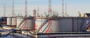 Tanks von Transneft, einem staatlichen russischen Unternehmen