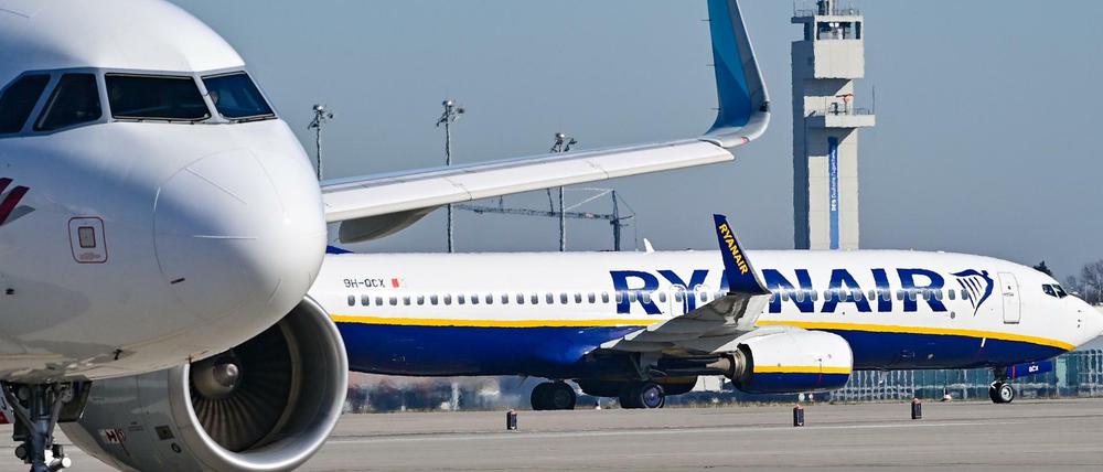 Nicht nur Easyjet - auch Ryanair hat seine Flugzeugflotte am BER schon verkleinert.