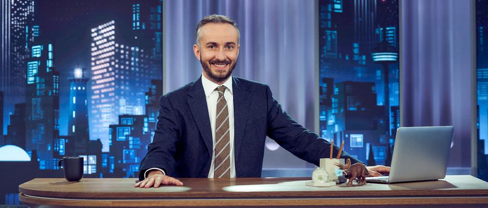 Moderator Jan Böhmermann im ZDF "Magazin Royale"-Studio.