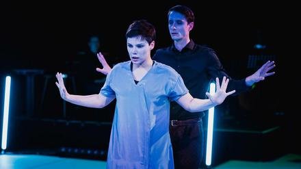 Schwierige Beziehung: Brunhild (Anthea Heyner) und Gunther (Jacob Keller)
