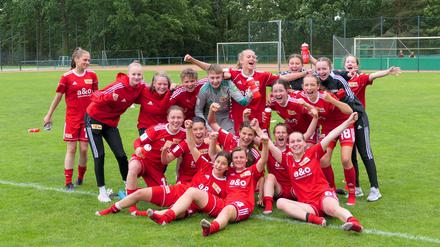 Am letzten Spieltag sicherten sich Unions B-Juniorinnen den zweiten Platz - und die Halbfinalqualifikation.