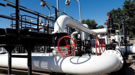 Über den Südstrang der "Druschba"-Pipeline kann vorerst weiter Öl importiert werden. 