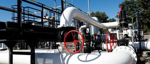 Über den Südstrang der "Druschba"-Pipeline kann vorerst weiter Öl importiert werden. 