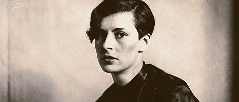 Sekretärin des Westdeutschen Rundfunks in Köln, 1931 von August Sander porträtiert.