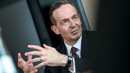 Volker Wissing (FDP) will den Schwung aus dem 9-Euro-Ticket nutzen.