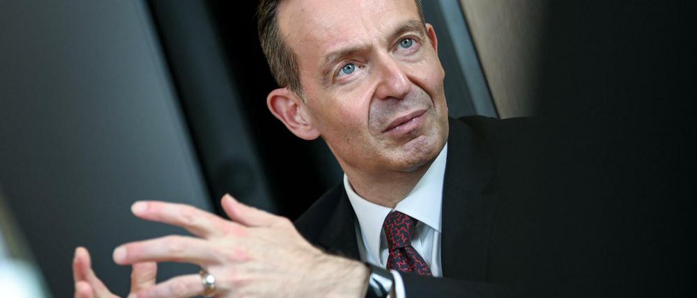 Volker Wissing (FDP) will den Schwung aus dem 9-Euro-Ticket nutzen.