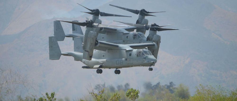 US-amerikanische Militärflugzeuge vom Typ MV-22 Osprey bei einem Manöver auf den Philippinen im Jahr 2019.