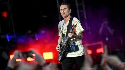 Matthew Bellamy von der britischen Band Muse beim Tempelhof Sounds Festival in Berlin.