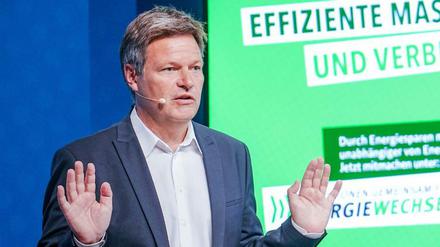 Wirtschaftsminister Robert Habeck am Freitag bei der Vorstellung der Energiespar-Kampagne.