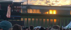 Erdbebenzeit in Tempelhof mit Florence + the Machine.