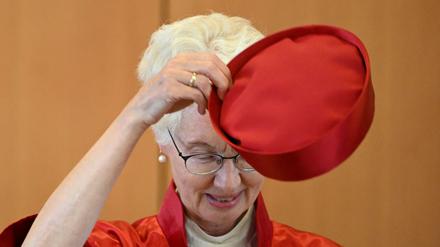 Doris König, Vorsitzende des Zweiten Senats beim Bundesverfassungsgericht, am Mittwoch bei der Urteilsverkündung.