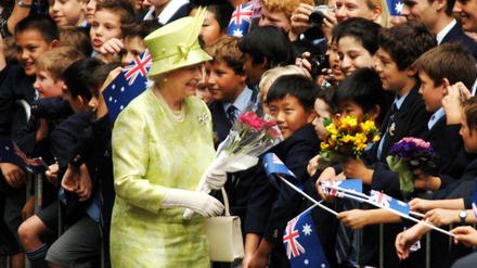 Queen Elizabeth II bei einem ihrer letzten Besuche in Australien 2006. 