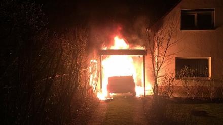 In der Nacht zum 1. Februar 2018 brannte das Auto des Linkenpolitikers Ferat Kocak. 