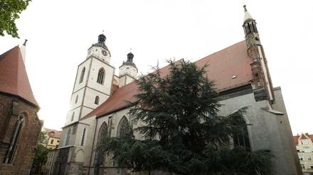 Die Stadtkirche in der Lutherstadt Wittenberg, an der das Schmährelief außen angebracht ist. 