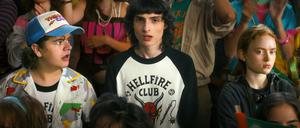 Wo läuft denn...die Serie "Stranger Things" mit Gaten Matarazzo (links) als Dustin Henderson und Finn Wolfhard als Mike Wheeler?