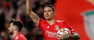 Hier jubelte Darwin Nunez noch über seinen Treffer gegen den FC Liverpool. Nun wechselt er von Benfica Lissabon an die Anfield Road.