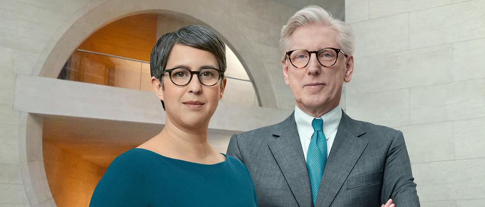 Shakuntala Banerjee und Theo Koll wechseln sich bei den "Sommerinterviews" in "Berlin direkt".