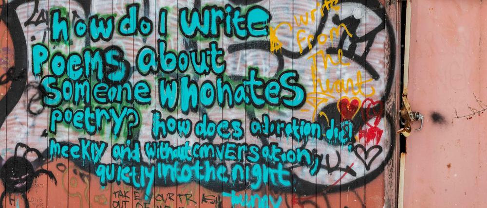 Poesie für Poesiehasser? In Detroit im US-Bundesstaat Michigan ist's möglich, wie dieses Graffiti zeigt.