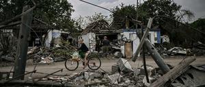 Russland fliegt heftige Angriffe in der Ostukraine.