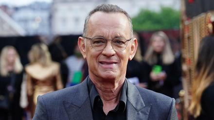 Der US-Schauspieler Tom Hanks bei einer Sondervorführung seines neuen Films „Elvis“ (Archivbild).