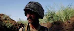 Ein ukrainischer Soldat in der Mykolaiv (am 12. Juni 2022) 