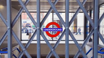 Am Dienstag wollen auch die Beschäftigten der Londoner U-Bahn für 24 Stunden die Arbeit niederlegen.