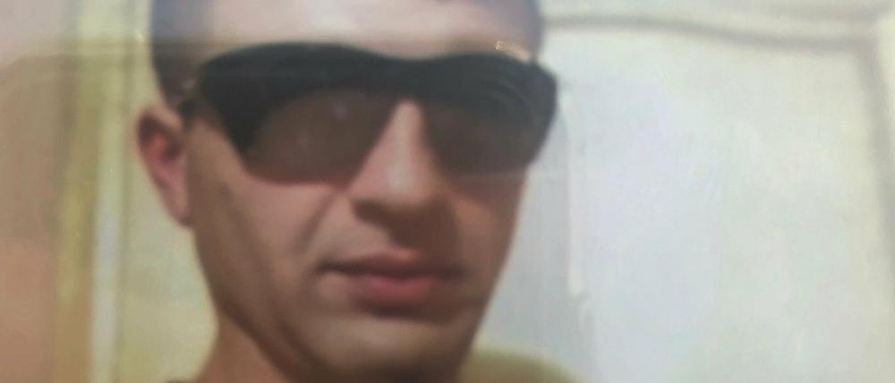 Mit diesem Foto sucht die Polizei den mutmaßlichen Täter nach einem Tötungsdelikt.