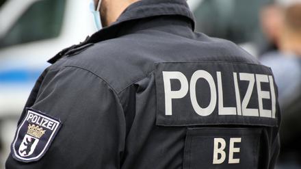 Die Beamten waren an dem Abend wegen Hausfriedensbruchs in Niederschöneweide alarmiert worden.