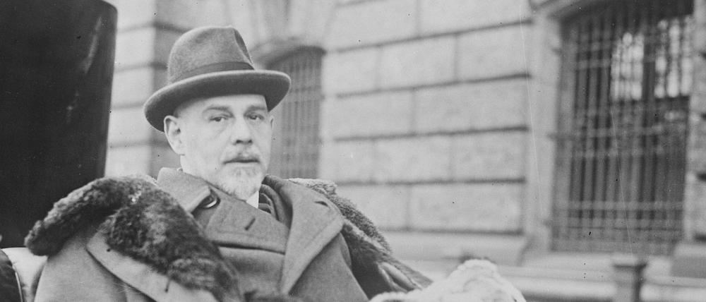 Walter Rathenau am 11. April 1922 kurz vor seiner Reise nach Genua.