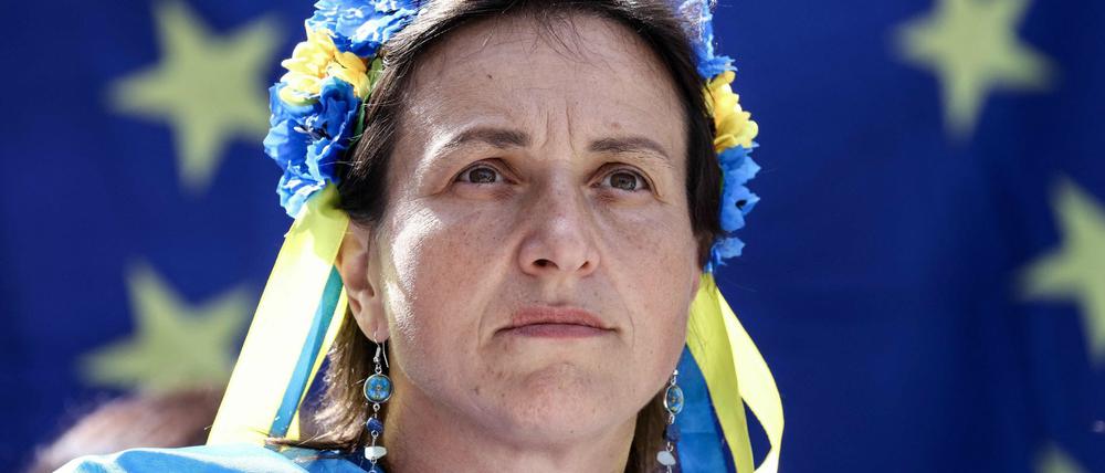 Ziel erreicht. Eine Pro-Ukraine-Demonstrantin im Brüsseler Europaviertel. 