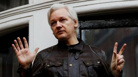 Dern Wikileaks-Gründe Julian Assange.