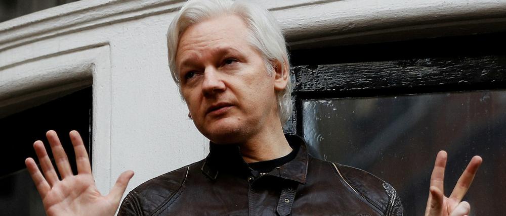 Dern Wikileaks-Gründe Julian Assange.