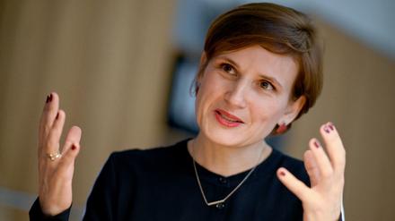 „Es freut mich sehr, dass wir nun weiteren 108 syrischen Geflüchteten aus dem Libanon Sicherheit bieten können." sagte Sozialsenatorin Kipping.