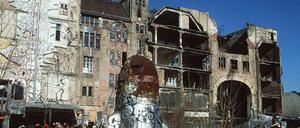 So sah es früher mal aus am Tacheles. Heute kostet ein Loft am selben Ort 4,31 Millionen Euro.