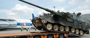 Eine Panzerhaubitze 2000 vom deutschen Rüstungsunternehmen Krauss-Maffei Wegmann. Foto von 2013. 
