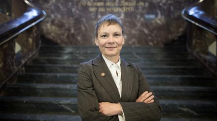 Ein Porträt der ehemaligen HU-Präsidentin im Foyer des Hauptgebäudes.