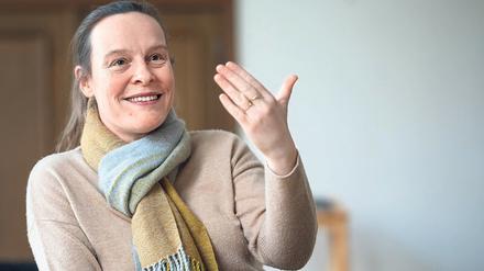 Lena Kreck, Linke, Senatorin für Justiz, Vielfalt und Antidiskriminierung, will die veraltete IT-Technik der Gerichte erneuern.