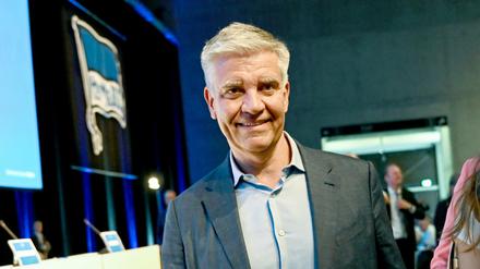 Frank Steffel wollte Präsident von Hertha BSC werden, unterlag aber gegen Kay Bernstein. Nun bleibt er doch bei den Füchse-Handballern.