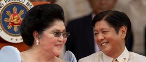 Neuer Präsident der Philippinen: Ferdinand „Bongbong“ Marcos Jr. mit seiner Mutter Imelda