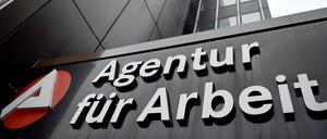 Die Arbeitslosigkeit in Deutschland ist erstmals seit Monaten wieder gestiegen.