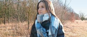 2015 ging Leonora nach Syrien zum „Islamischen Staat“. Eine Entscheidung, die sie schnell bereute, die aber nur schwer rückgängig zu machen war. 