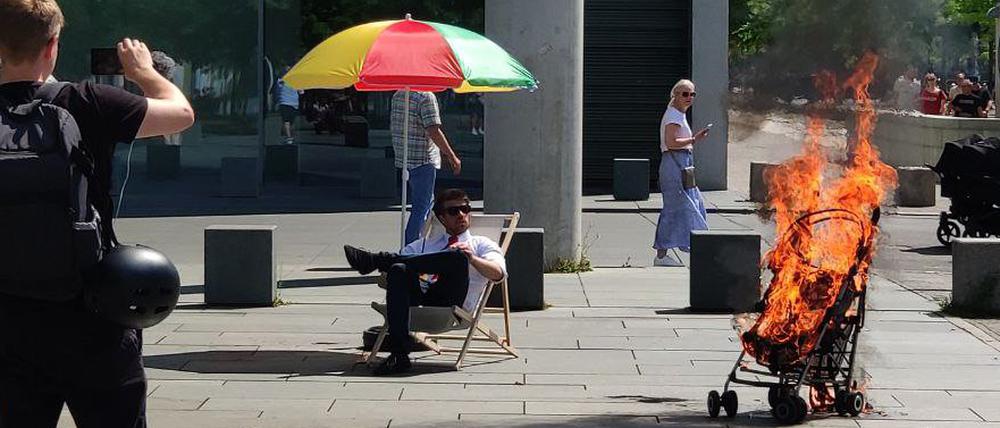 Die Protestaktion von "Letzte Generation" vor dem Bundeskanzleramt am Samstag.