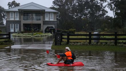 Überschwemmungen verwüsten die Umgebung der australischen Großstadt Sydney.