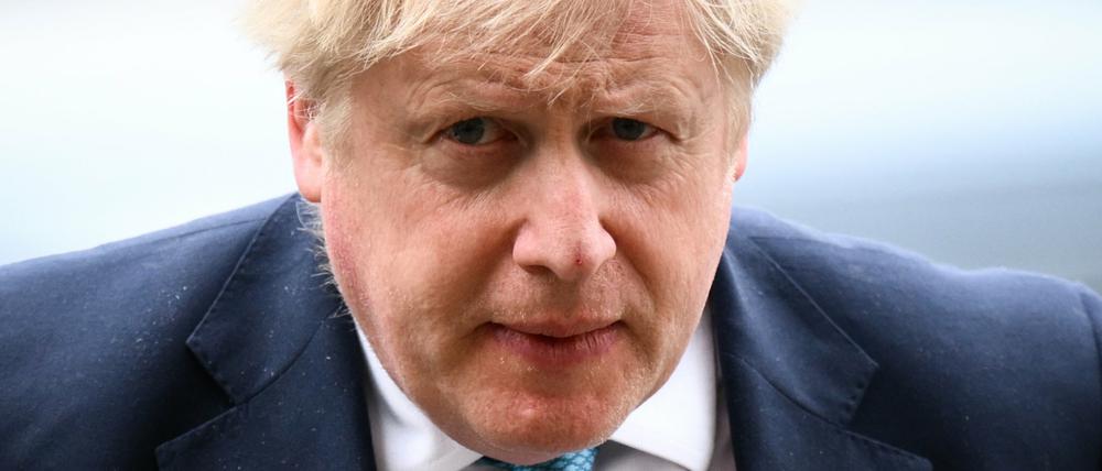Premier Johnson gab erst spät zu, von den Verfehlungen des zurückgetretenen Vize-Fraktionschefs gewusst zu haben.