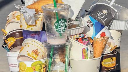 Daraus kann noch was werden. Die Recyclingquote bei Abfällen aus der gelben Tonne liegt in Deutschland bei knapp 40 Prozent.
