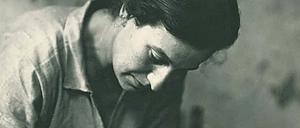 Konzentriert. Bauhaus-Künstlerin Marguerite Friedlaender um 1928.